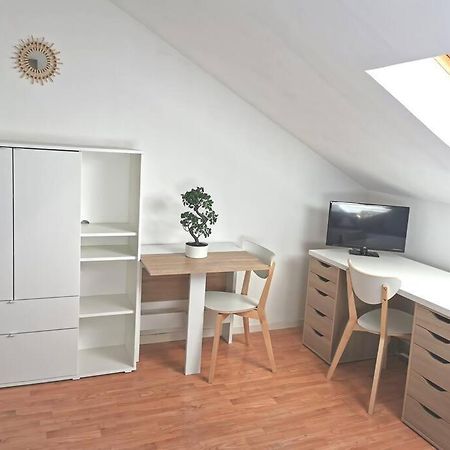 Studio Cosy Au Coeur De Reims Ngoại thất bức ảnh